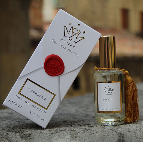 Profumo Petaloso – bottiglia con note di Bergamotto, Patchouly e Vaniglia